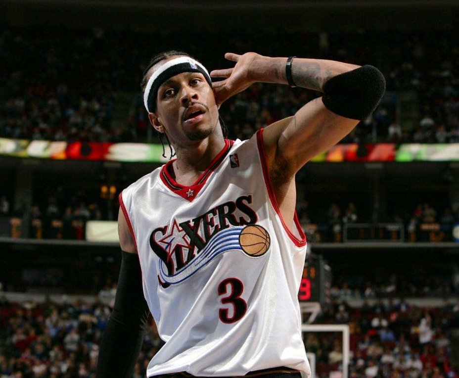 决裂！萨拉赫效仿C罗，炮轰媒体诬陷，主帅被控制，叫板球队高层（摊牌！萨拉赫学C罗怒怼媒体造谣，主帅受制，硬刚俱乐部高层）