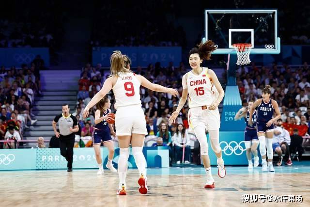 他用一条“机械腿”，撑起残特奥会的奔跑梦想（他凭一条“机械腿”，奔向残特奥会的梦想）