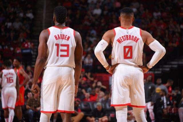 希门尼斯：进球那一刻想起了妻儿，那球是我所爱的人一起进的（希门尼斯：破门瞬间想到妻儿，那粒进球是我与挚爱共同完成的）