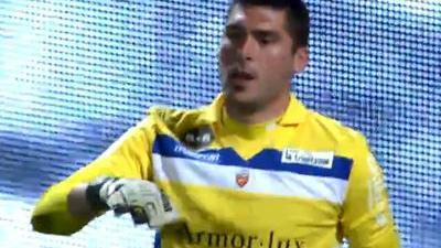 凯恩：其实还不太适应作为替补登场，下半场球队发挥更出色