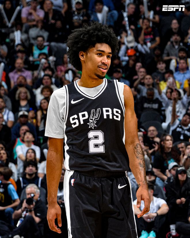 整形医生：C罗可能进行过多次整形手术，他做得非常对（整形专家称：C罗或曾多次接受整形手术，此举十分明智）