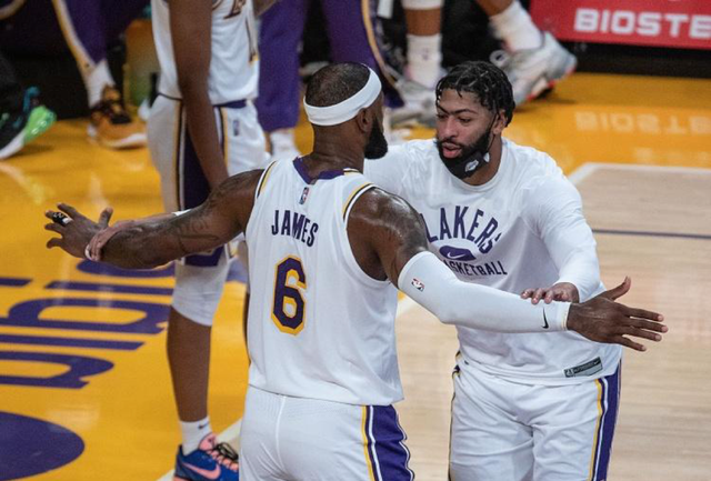 推出多种组合票，E看台全新亮相，2026年F1中国大奖赛12月11日开票（2026年F1中国大奖赛12月11日开售：E看台焕新登场，多款组合票同步上线）