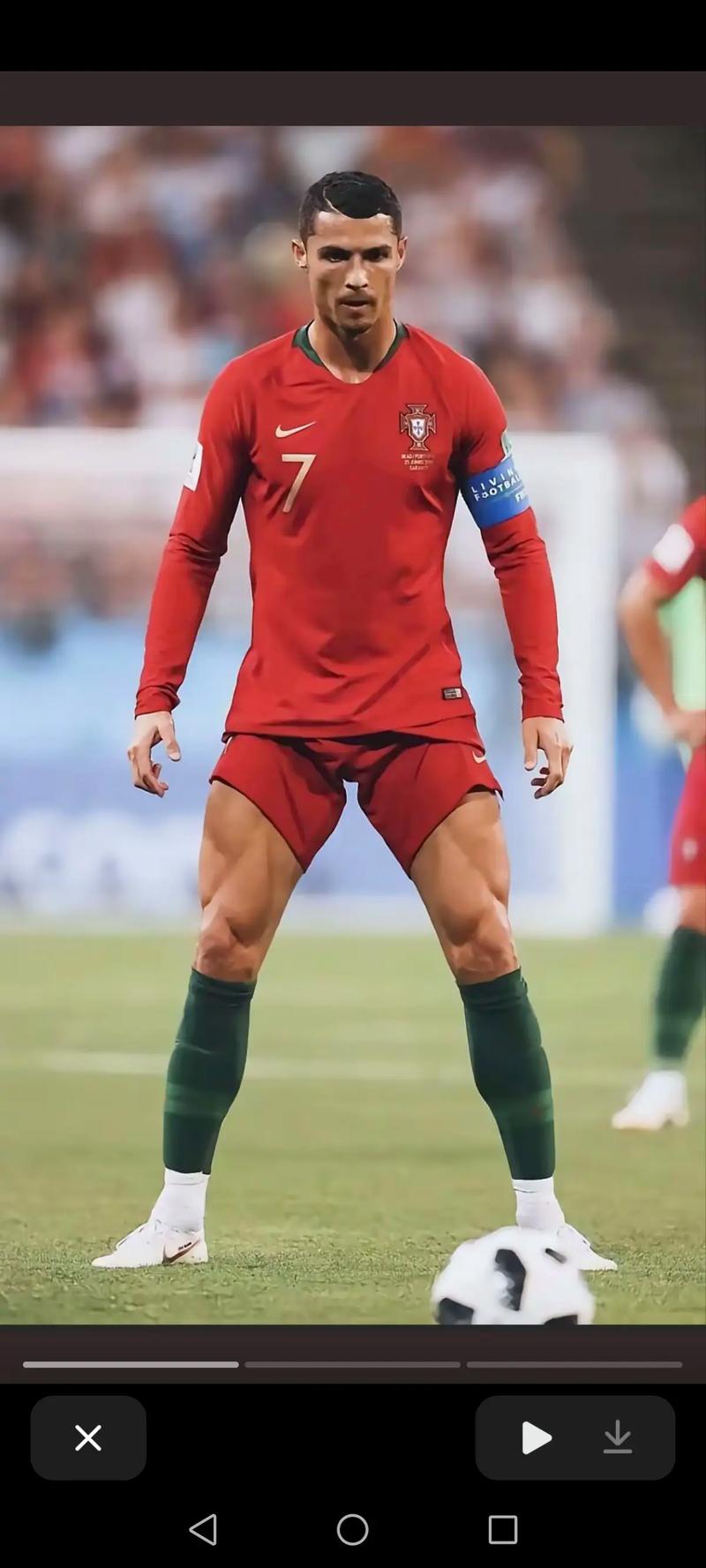 C罗白宫晒自拍照，与因凡蒂诺、马斯克等人同框（C罗在白宫发自拍，和因凡蒂诺、马斯克等人同框）