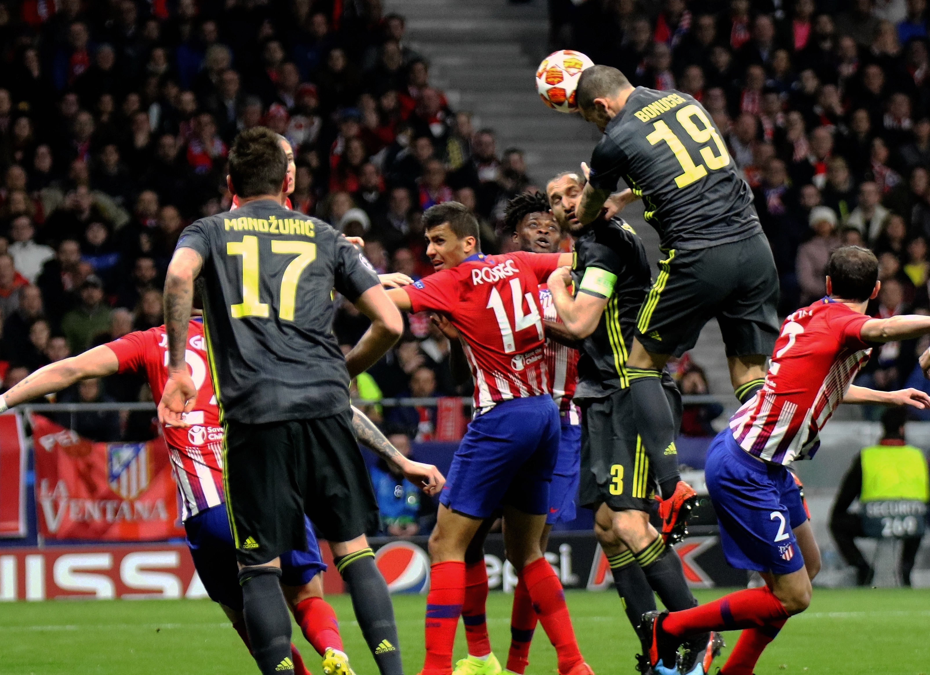 米兰客战拉齐奥：莱奥领衔，亚沙里、里奇、拉比奥出战